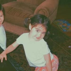 Meet your Posher, Abigail